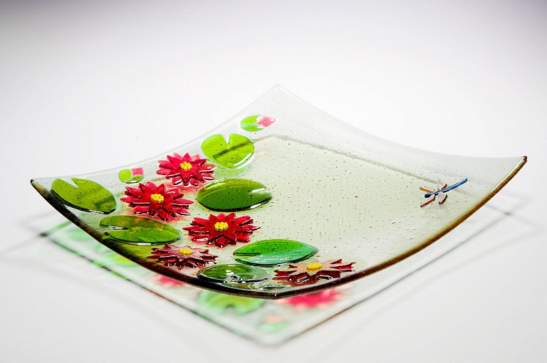 Platter in kiln formed glass
